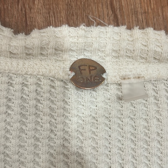 free people Henley top - Picture 2 of 2